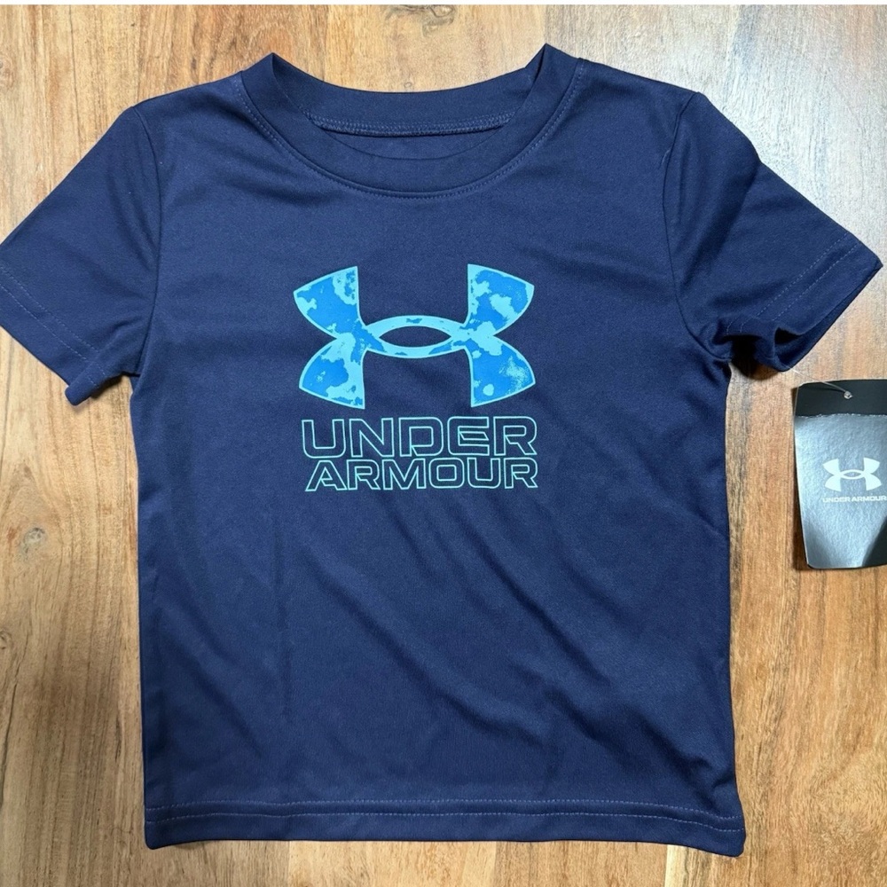Under Armour Toddler Boys T-Shirt Size 2T
